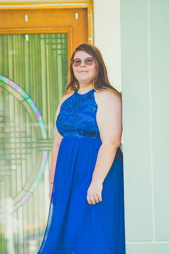 Zenfolio | Sami Renae Photography | Porch Portraits Project